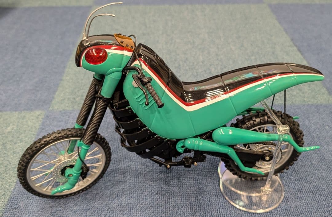 な*お様 バトルホッパー 1/6スケール 仮面ライダーブラック