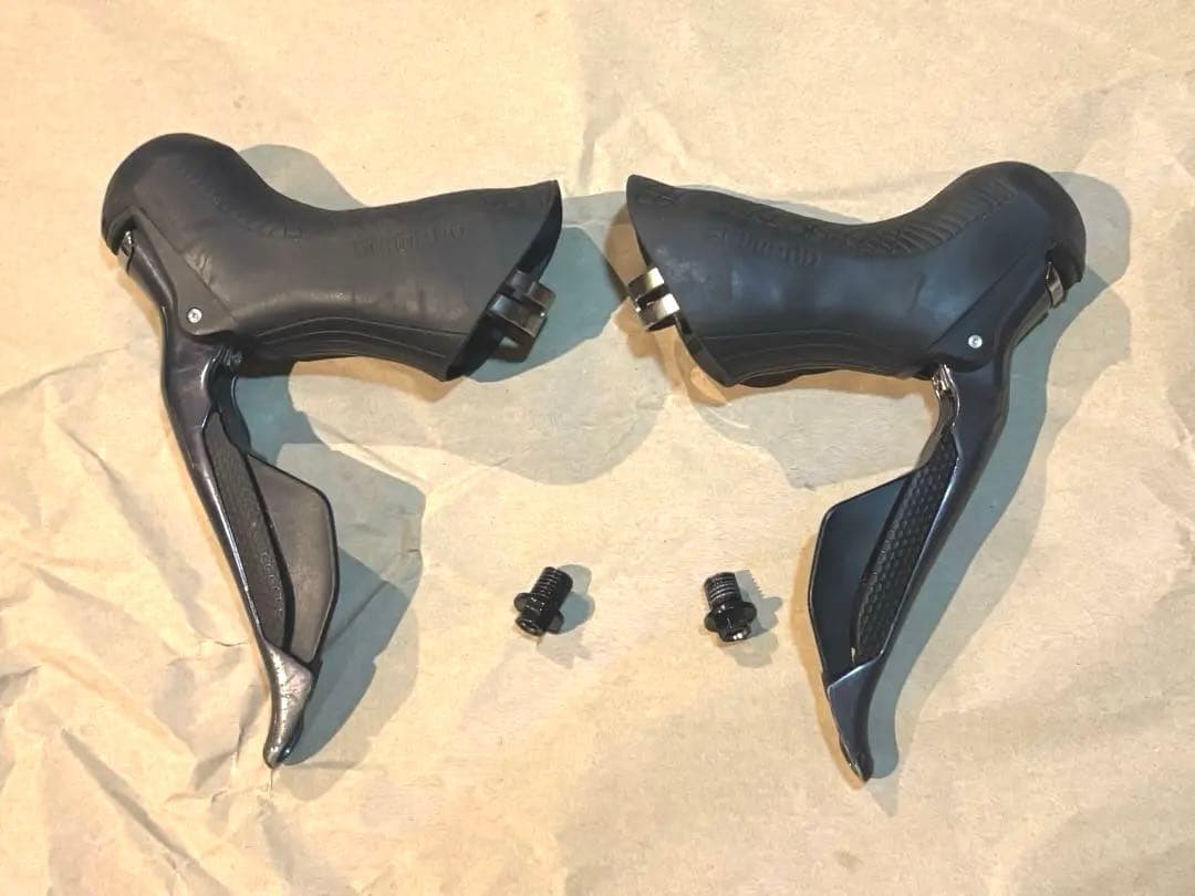 ULTEGRA Di2 ST-R8070 油圧di2 STI 左右セット11S