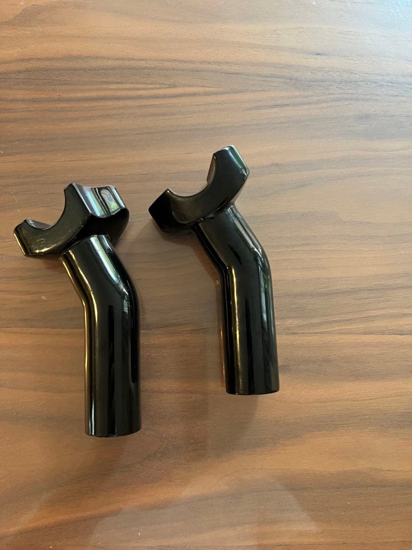 ハーレー プルバックライザー 黒　ネオファクトリー