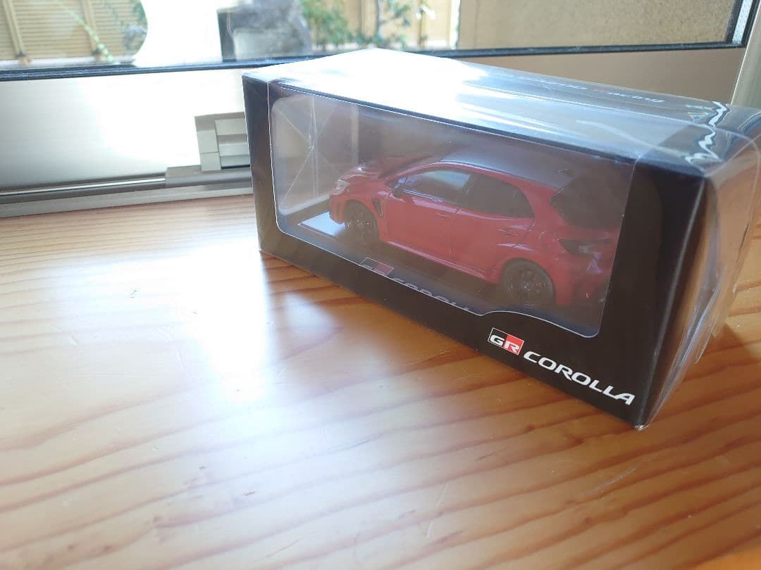 トヨタ　GRカローラ　エモーショナルレッドⅡ