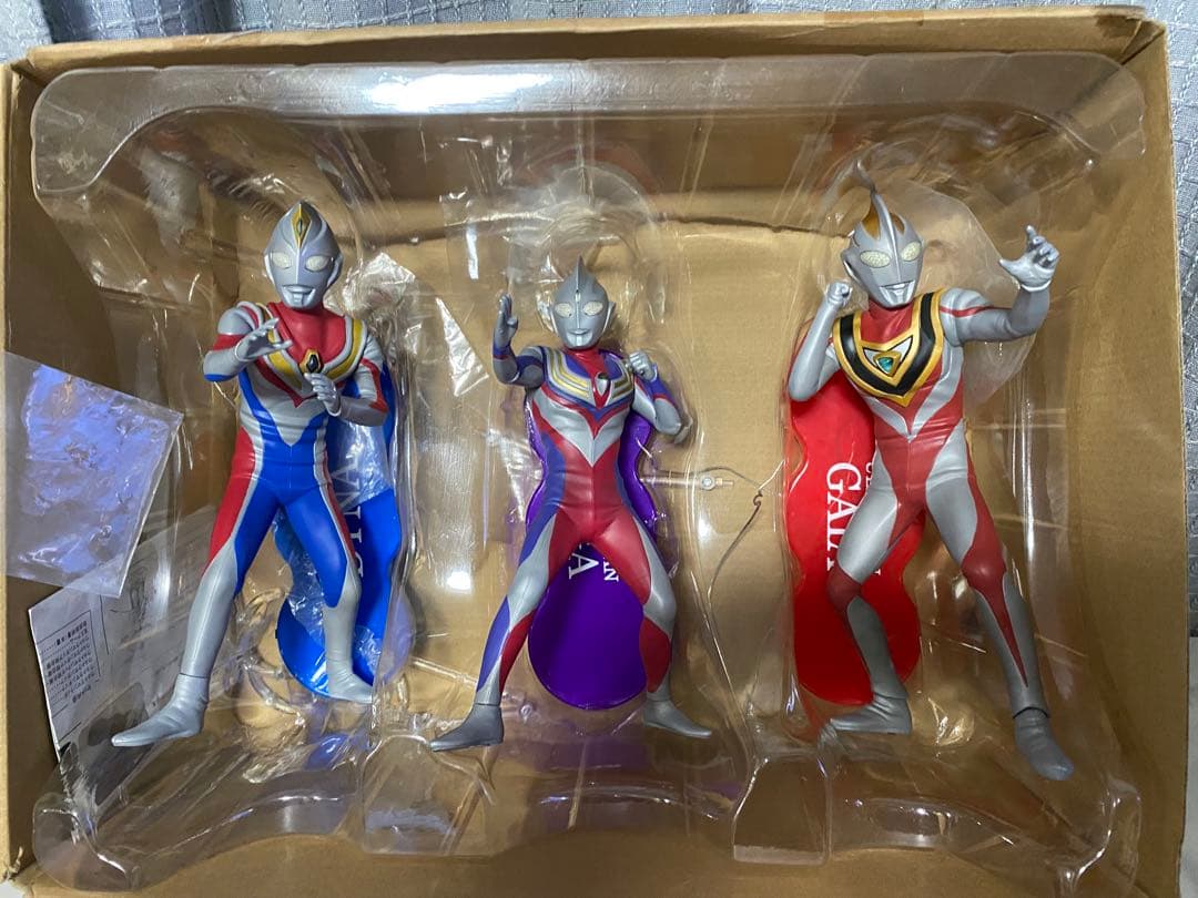 大怪獣シリーズ ウルトラマン　ティガ・ダイナ・ガイア　TDG セット