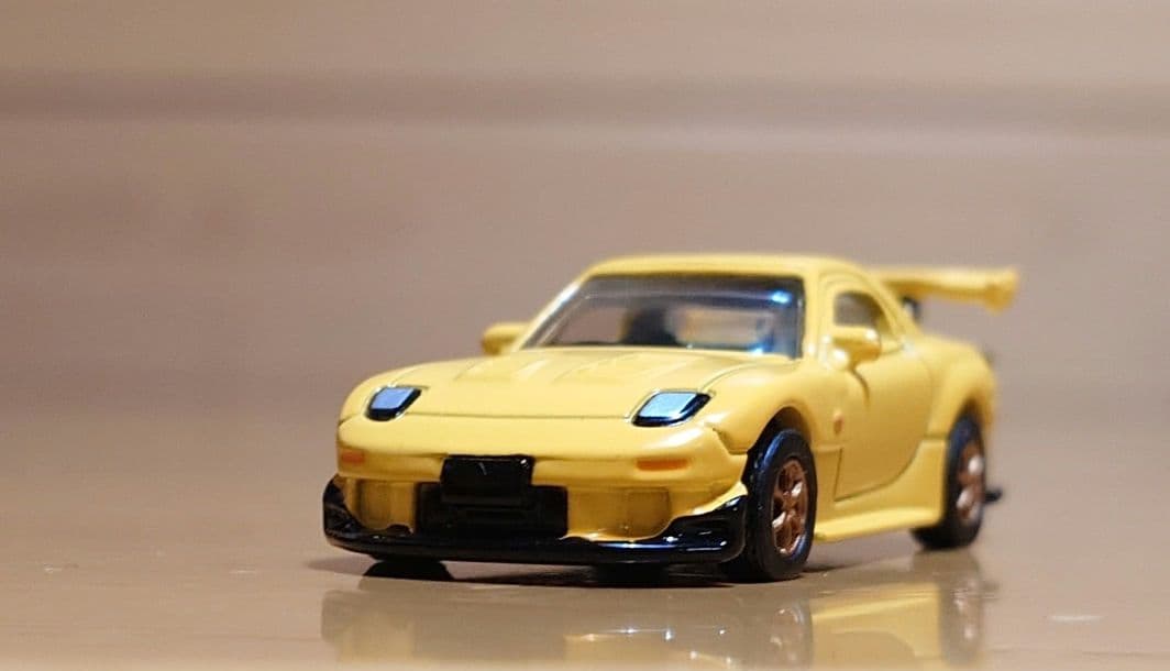 WONDAイニシャル頭文字Ｄ公道最速伝説編マツダRX-7高橋啓介ミニカー