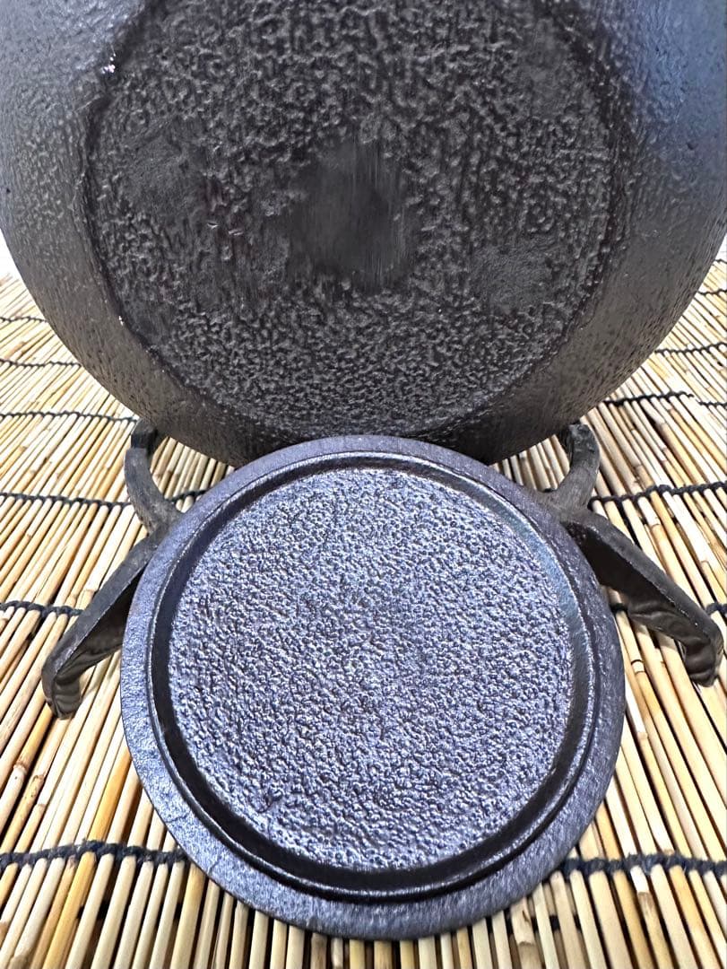 未使用品、供箱、栞付　南部名人雅泉造　２０型アラレ　南部鉄瓶　南部鉄器