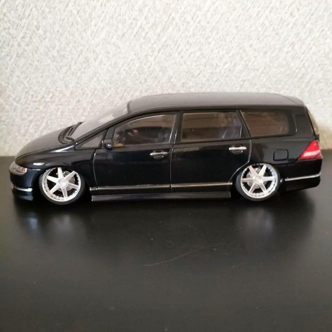 ホンダ オデッセイ RB1　1/24　ダイキャスト　模型　カラーサンプル　車高短