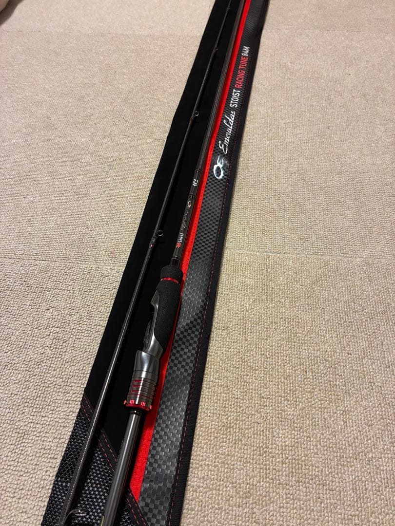 エメラルダス ストイスト rt84M