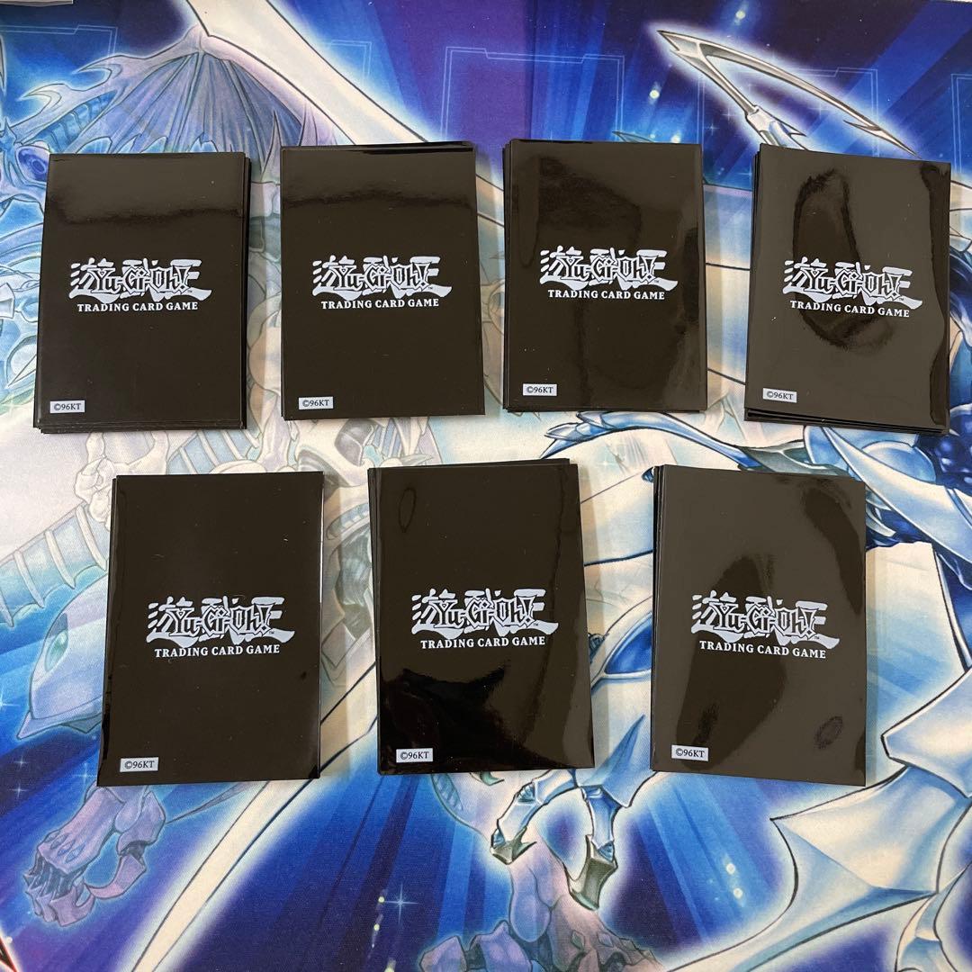 遊戯王　海外版　初期ロゴスリーブ　ブラック　70枚セット