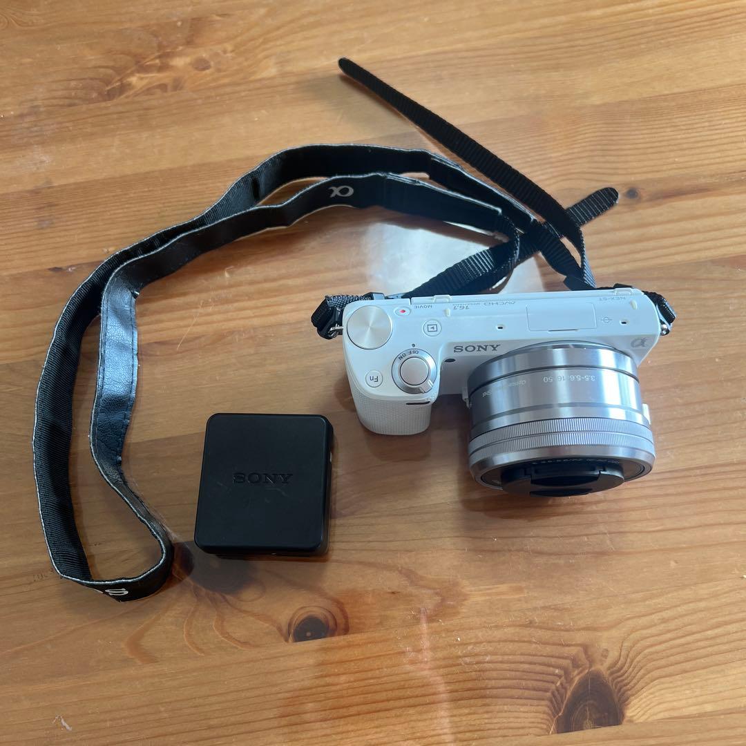 SONYデジタルカメラ　NEX-5 デジカメ