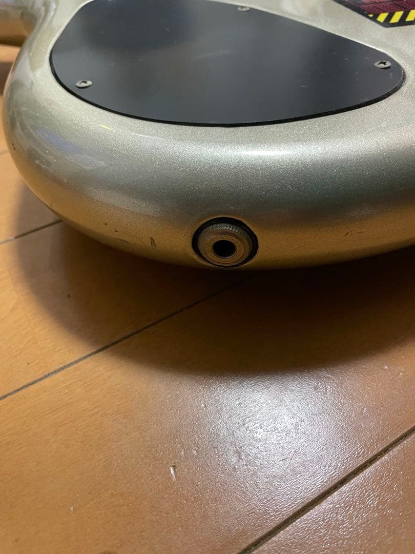 電子ギター韓国製