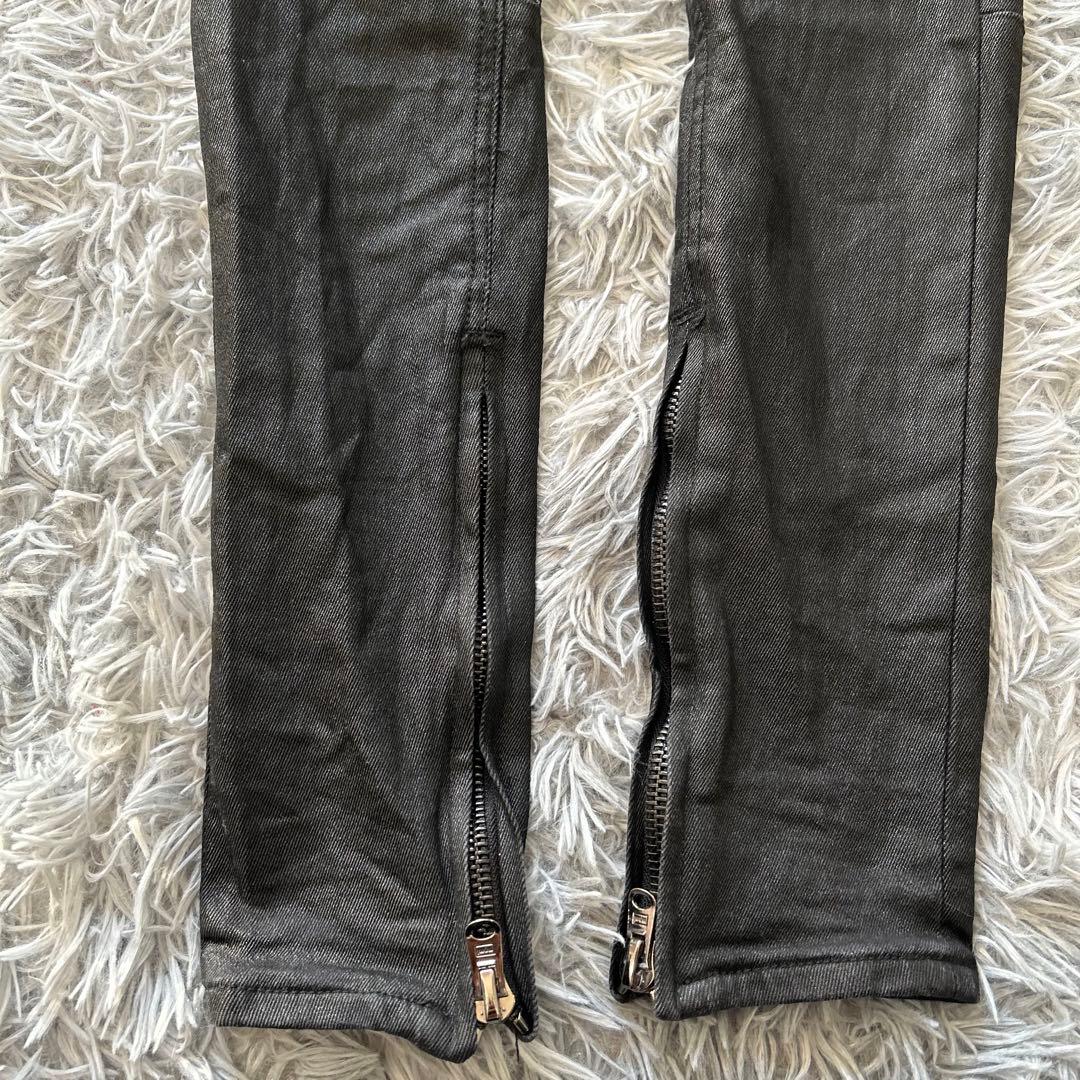 ミニマル mnml ブラック コーティング スキニーデニム 裾 ジッパー ボタン