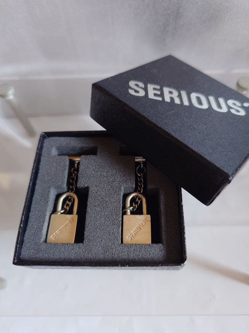 布袋寅泰 ギタリズム4 SEREOUS? ツアーグッズ カフス 未使用品