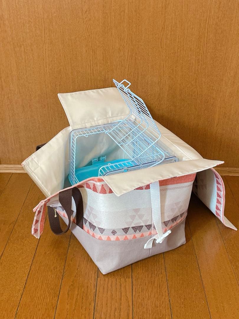 ケージの出し入れ不要　通院に便利なキャリーバッグ