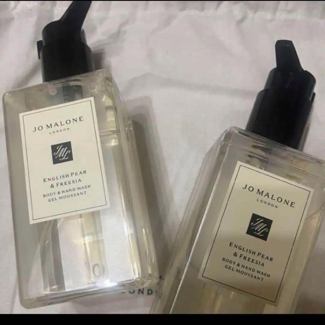 イングリッシュペアー＆フリージア ボディハンドウォッシュ 250ml×2巾着付き