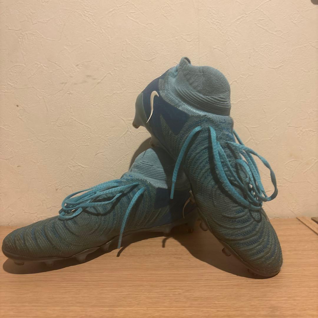 NIKE ファントムルナエリートAG-PRO