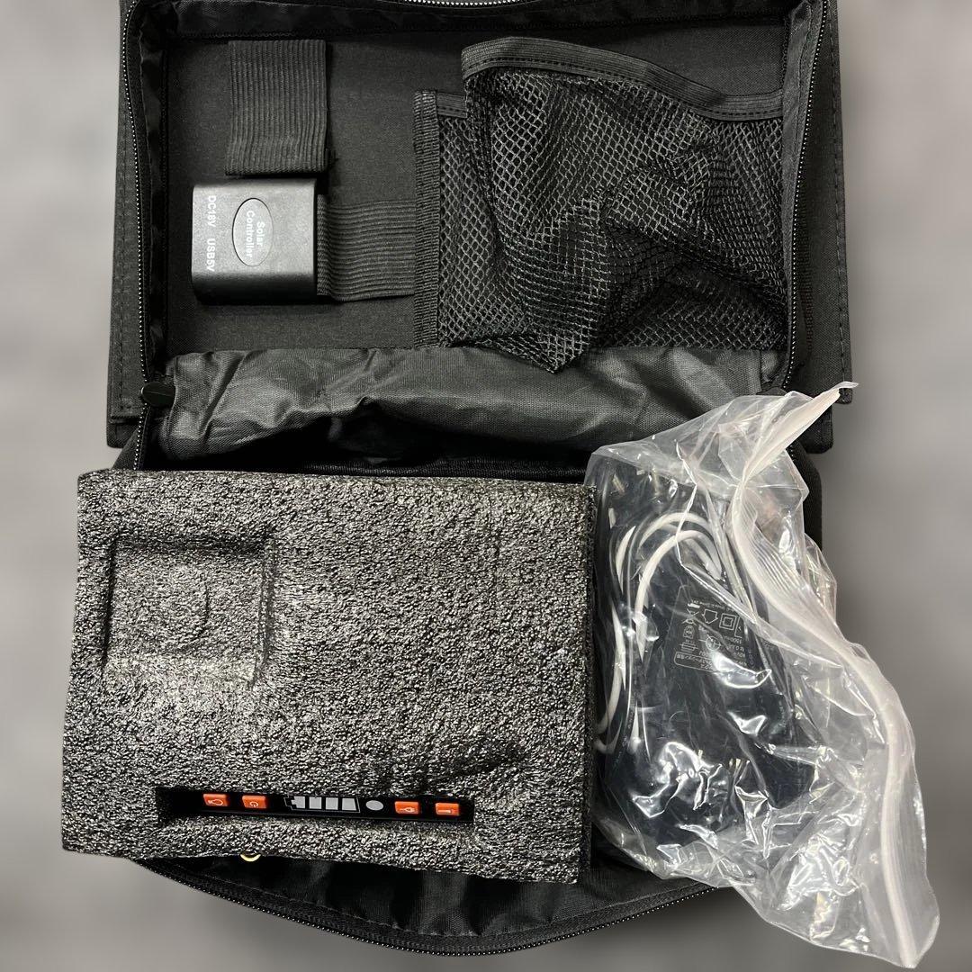 68 メガパワーステーション・ソーラーパネル特別セットと携帯トイレ袋まとめ売る