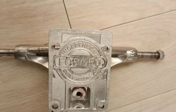 8インチデッキ　トラック　セット