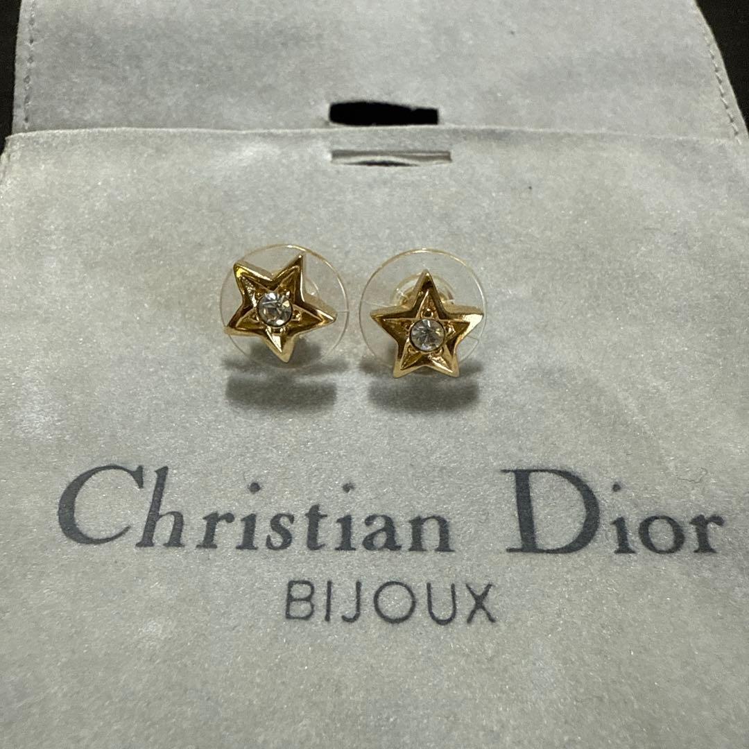 Christian Dior 1粒ラインストーン付きスターモチーフピアス　美品