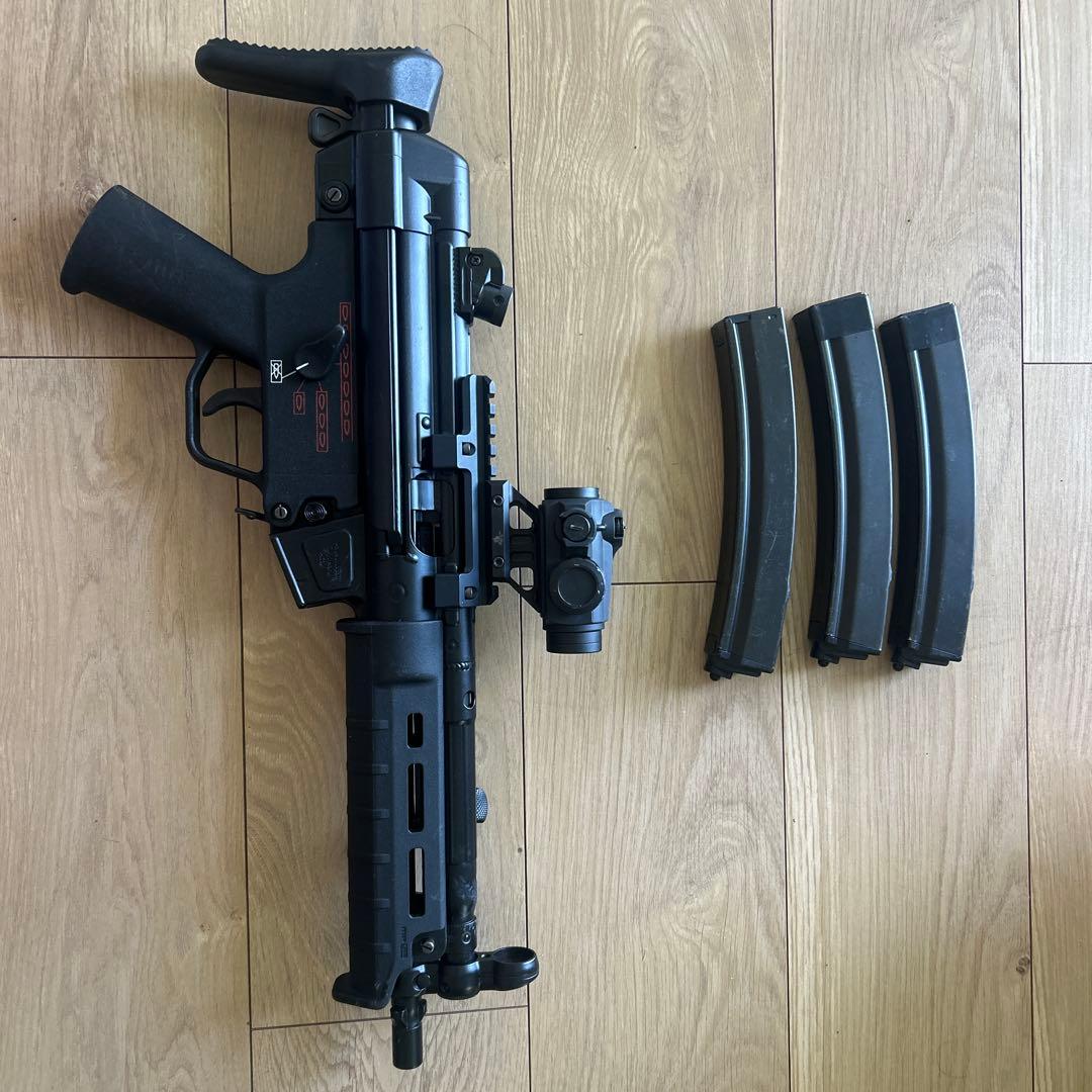 東京マルイ　次世代電動ガン　MP5