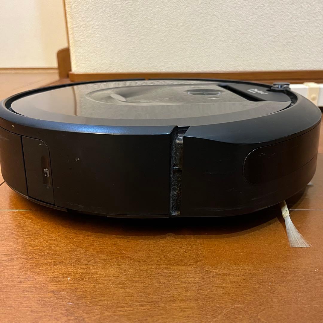 iRobot Roomba i7 ブラック 本体 のみ　ブラック掃除機