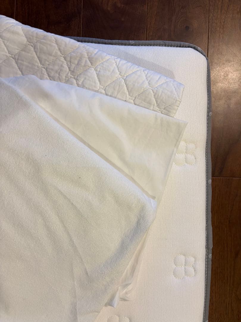 Booriブーリ　キッズベッド　Nattyナッティ　マットレスや備品付き