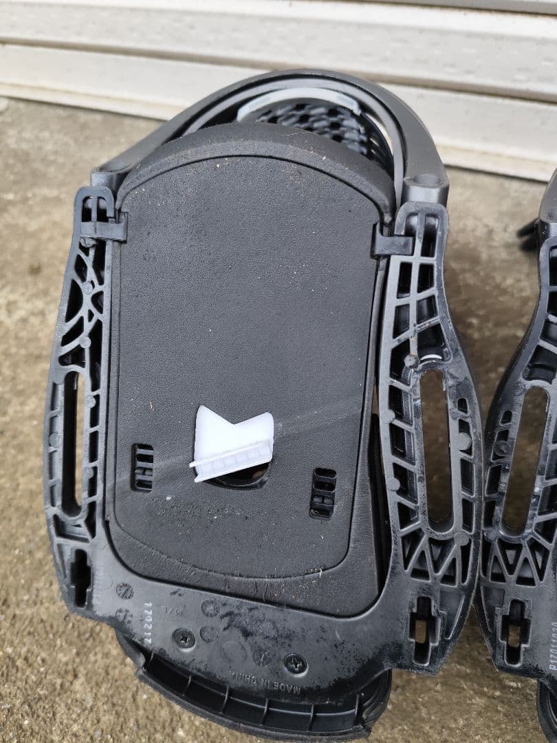 Burton Genesis EST Мサイズ　ビンディング ブラック