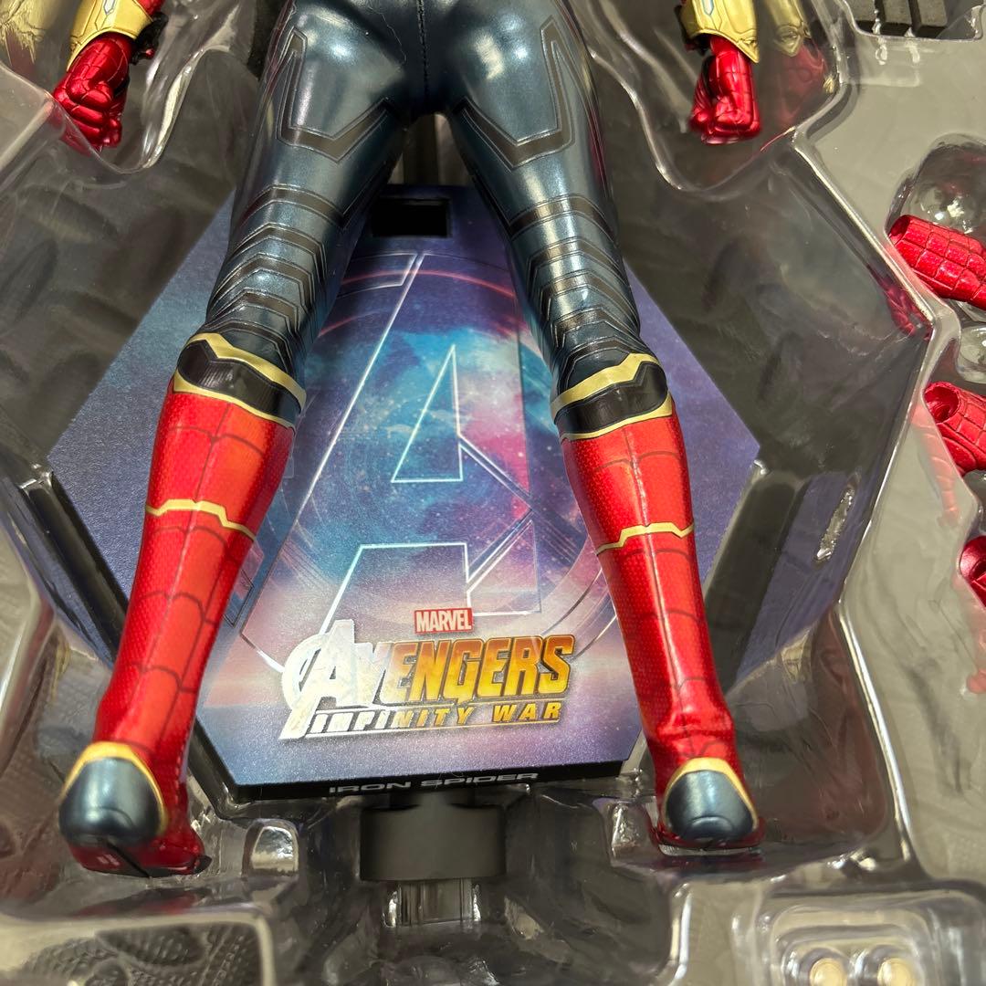 ホットトイズ　アイアン・スパイダー スパイダーマン　マーベル