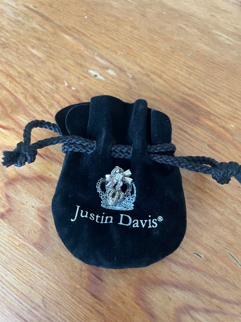 ジャスティンデイビス　クラウン　ピアス