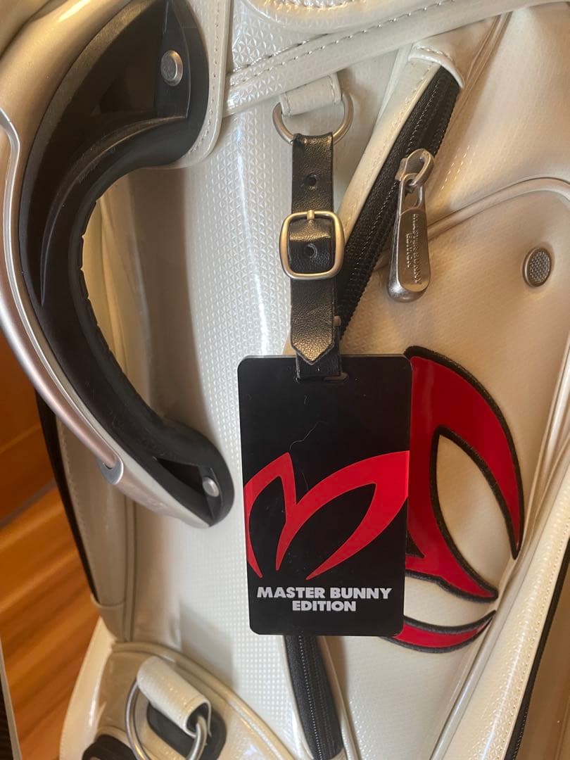 美品❗️マスターバニーエディション キャディバック ホワイト 9.5型