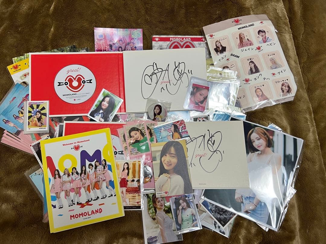 MOMOLAND 引退 まとめ売り レア物あり 匿名配送