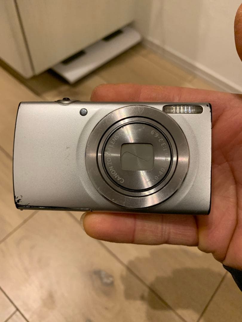 Canon IXY180 PC2275 シルバー デジタルカメラ