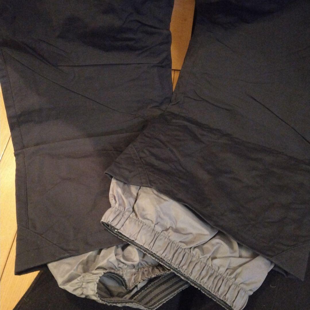 スノーボードウェア 赤/グレー フード付き　HELLY HANSEN上下セット