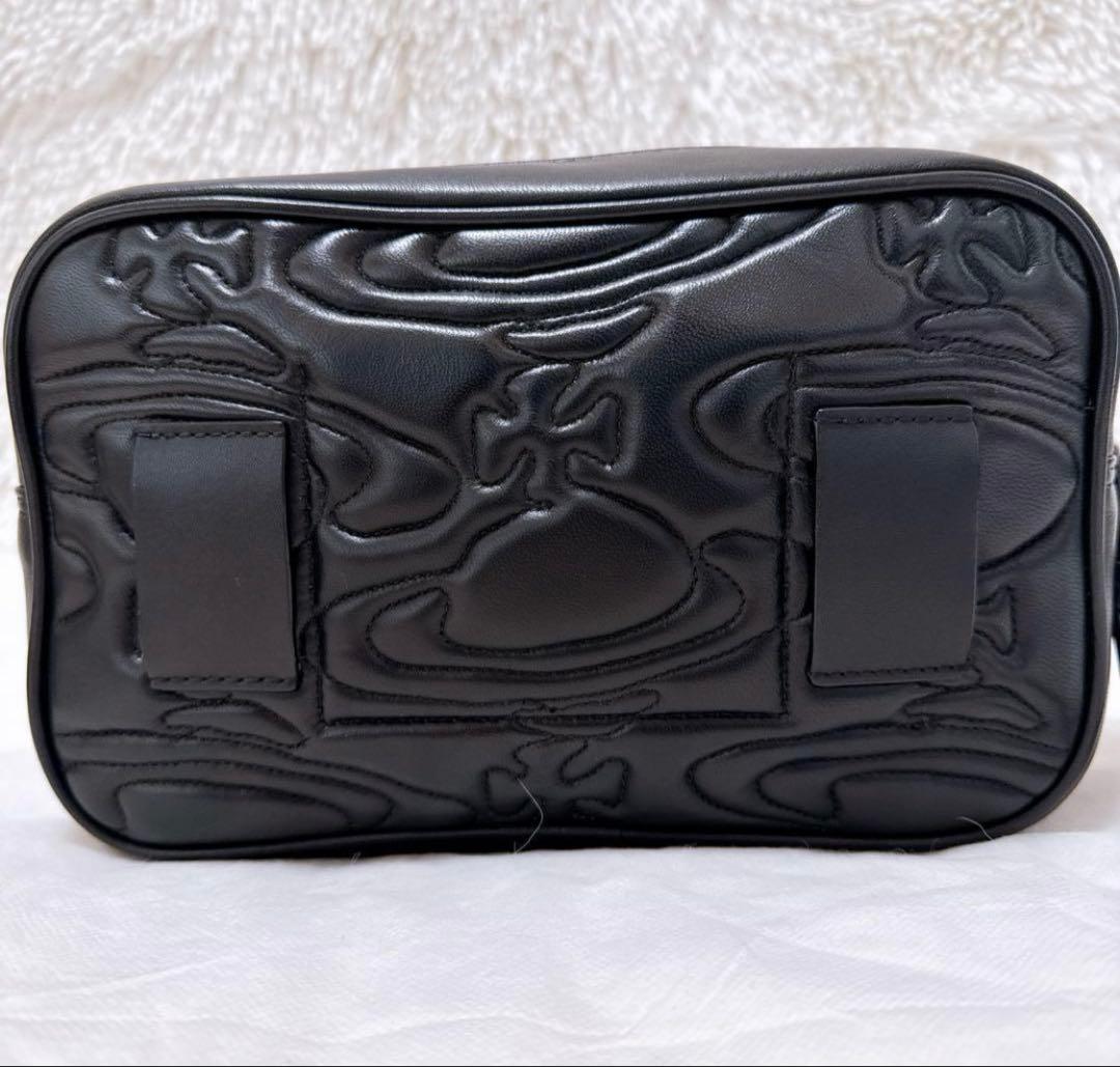 Vivienne Westwood ブラックボディバッグ カメラバッグ