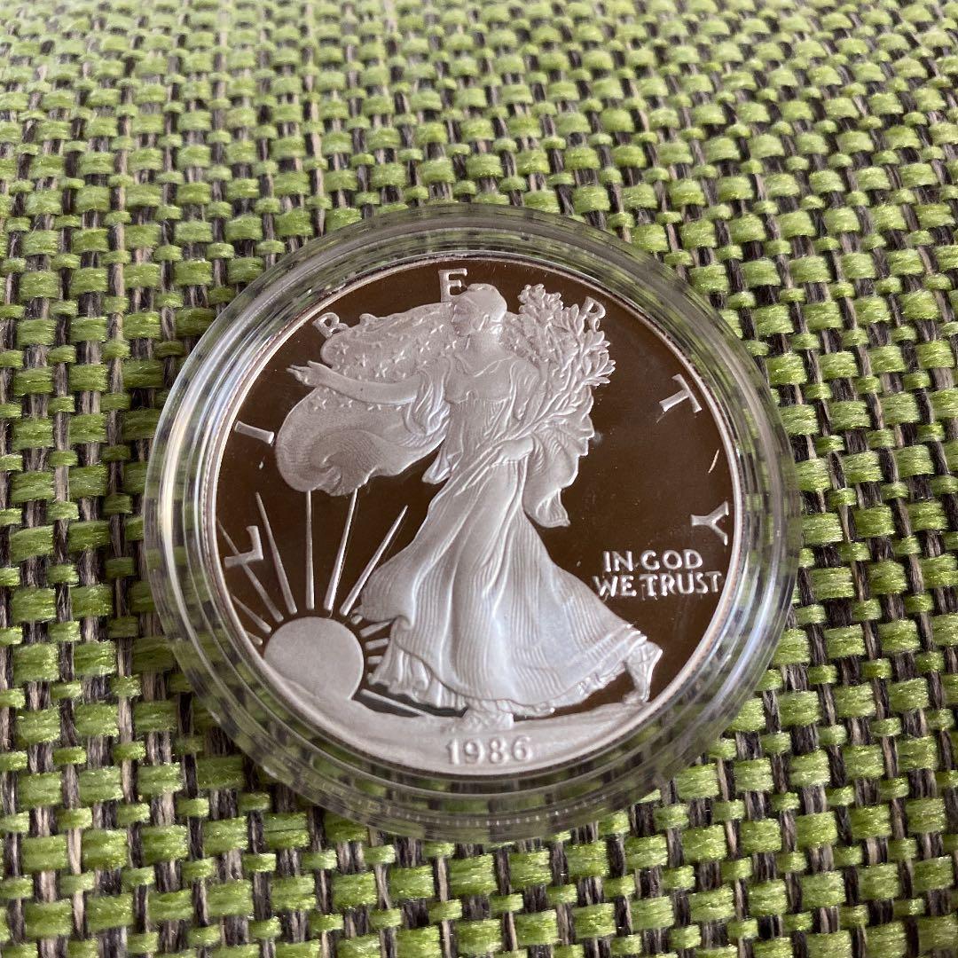 アメリカンイーグル1ドル銀貨