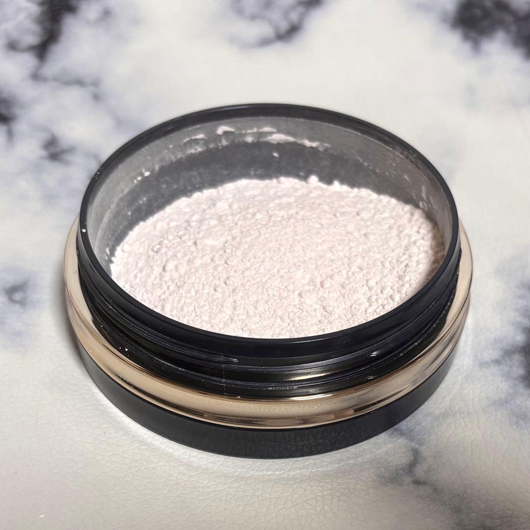 クレドポーボーテ プードルトランスパラントn M 1 ライト