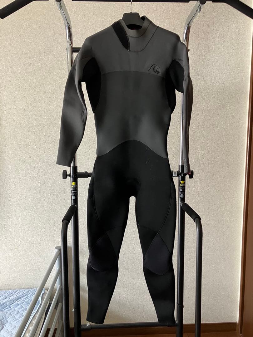 「美品」クイックシルバー　ウェットスーツ　RN114199 Lサイズ