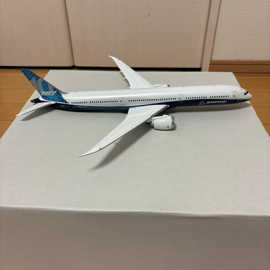 Boeing 787-10 1/200 ダイキャストモデル