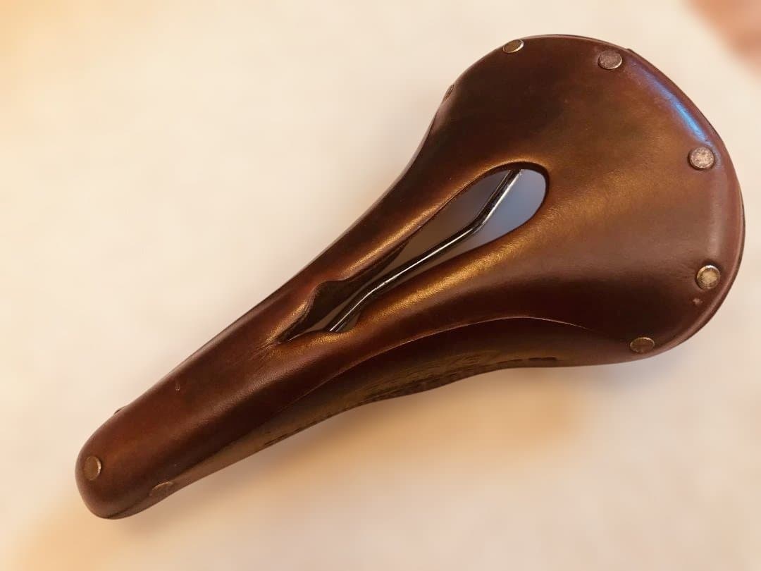 t*a様 BROOKS CHAMPION NARROW B.17 サドル