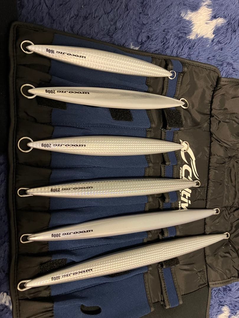 【新品+超美品】トンジギ★ウロコジグ6本+フック付き+Cultivaケースセット