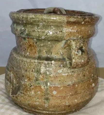 茶道具水差し信楽かと思います。