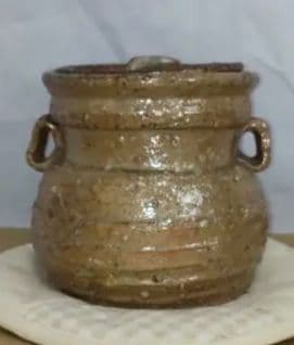 茶道具水差し信楽かと思います。