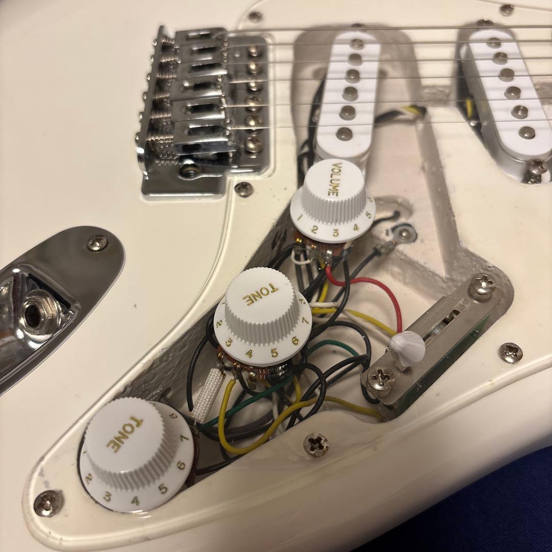 Squier bullet strat ストラトタイプギター