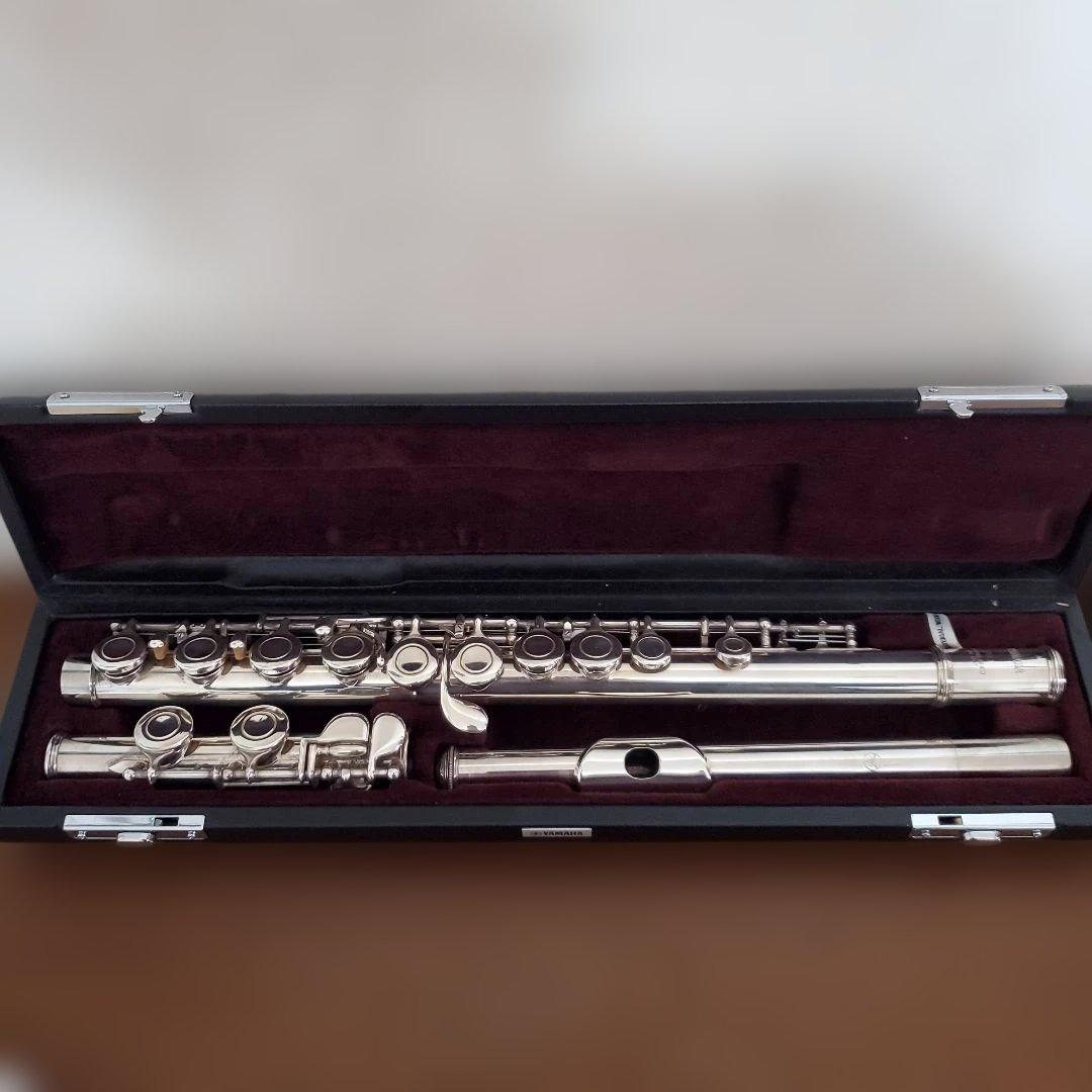 ヤマハフルート　YFL211 　吹奏楽