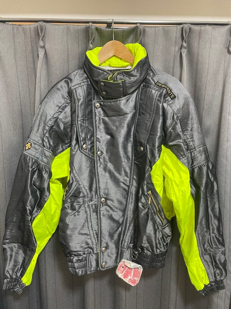 デサント　ウェア