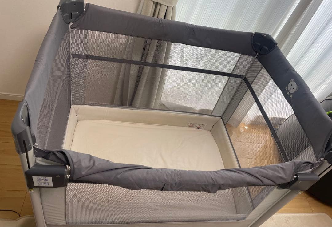 Aprica アップリカ　ココネルエアー　ベビーベッド　ベビーサークル　美品