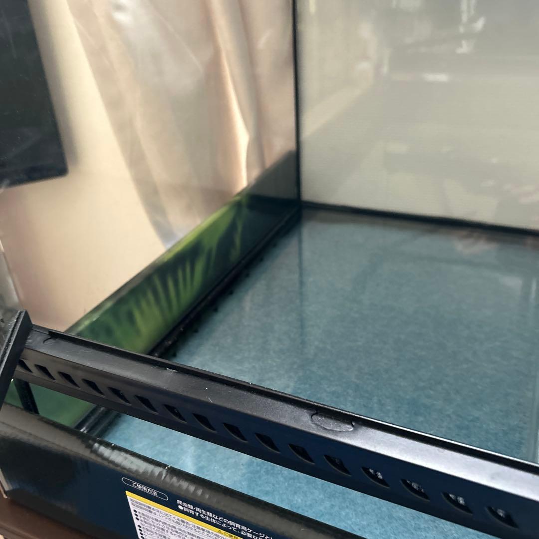 大型ガラス飼育ケージ 二重扉