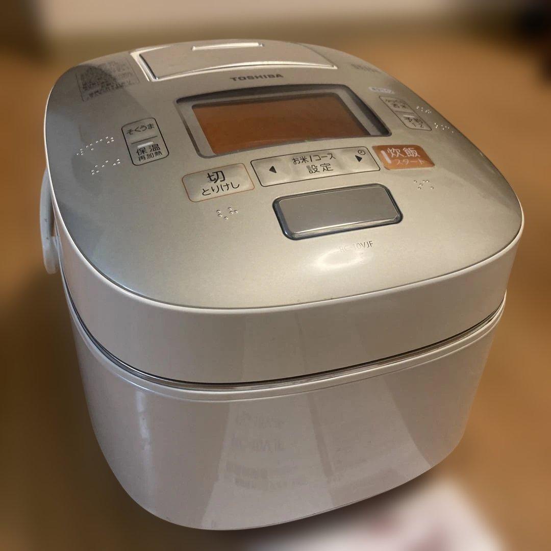 【美品】TOSHIBA RC-10VJF多機能炊飯器　真空圧力　IH保温釜