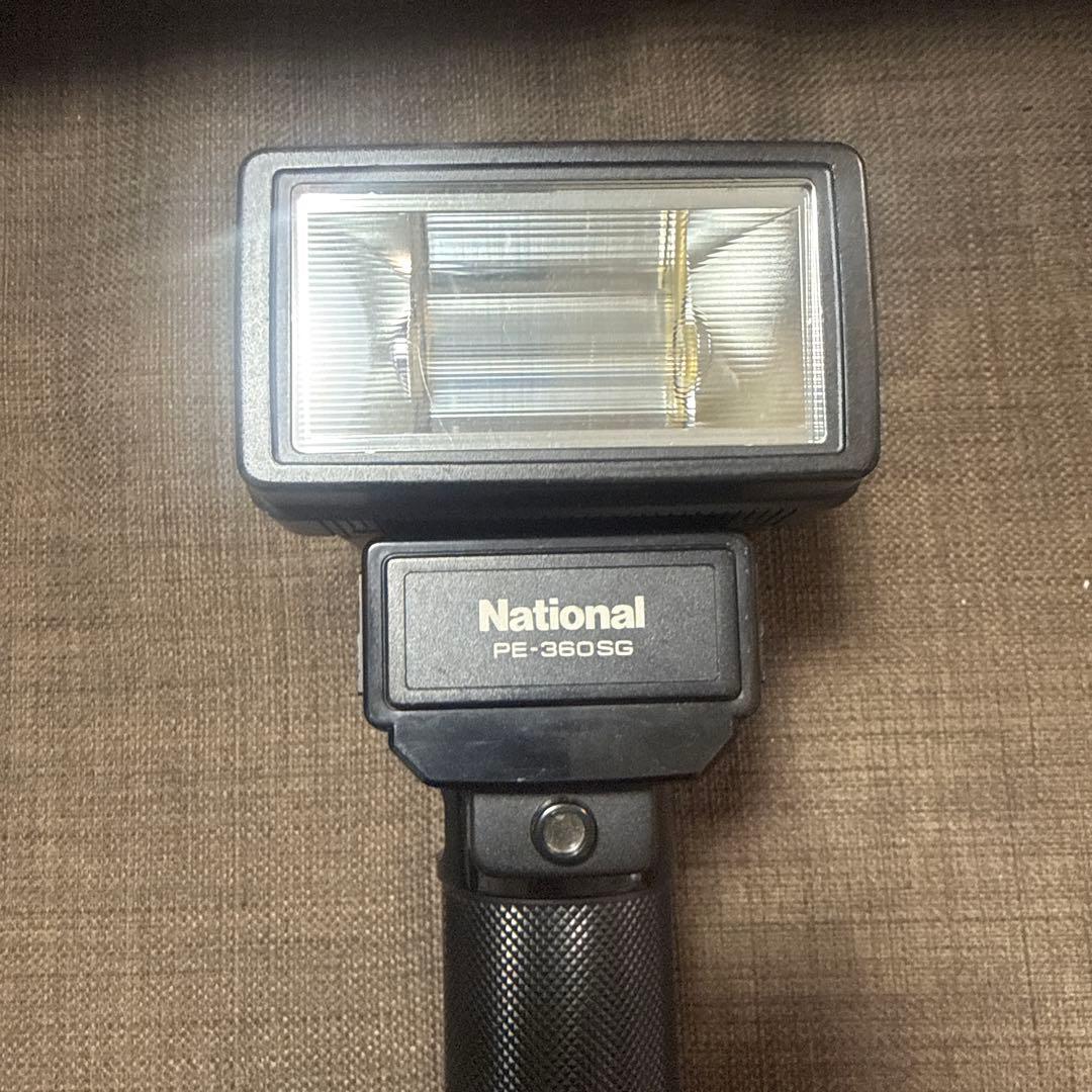 Canon EOS Kiss X8i 一眼レフ ダブルレンズ ストロボセット