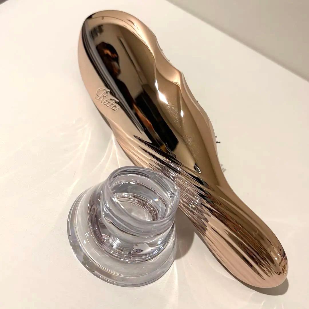 リファ イオンケアブラシプレミアム_専用スタンド付き