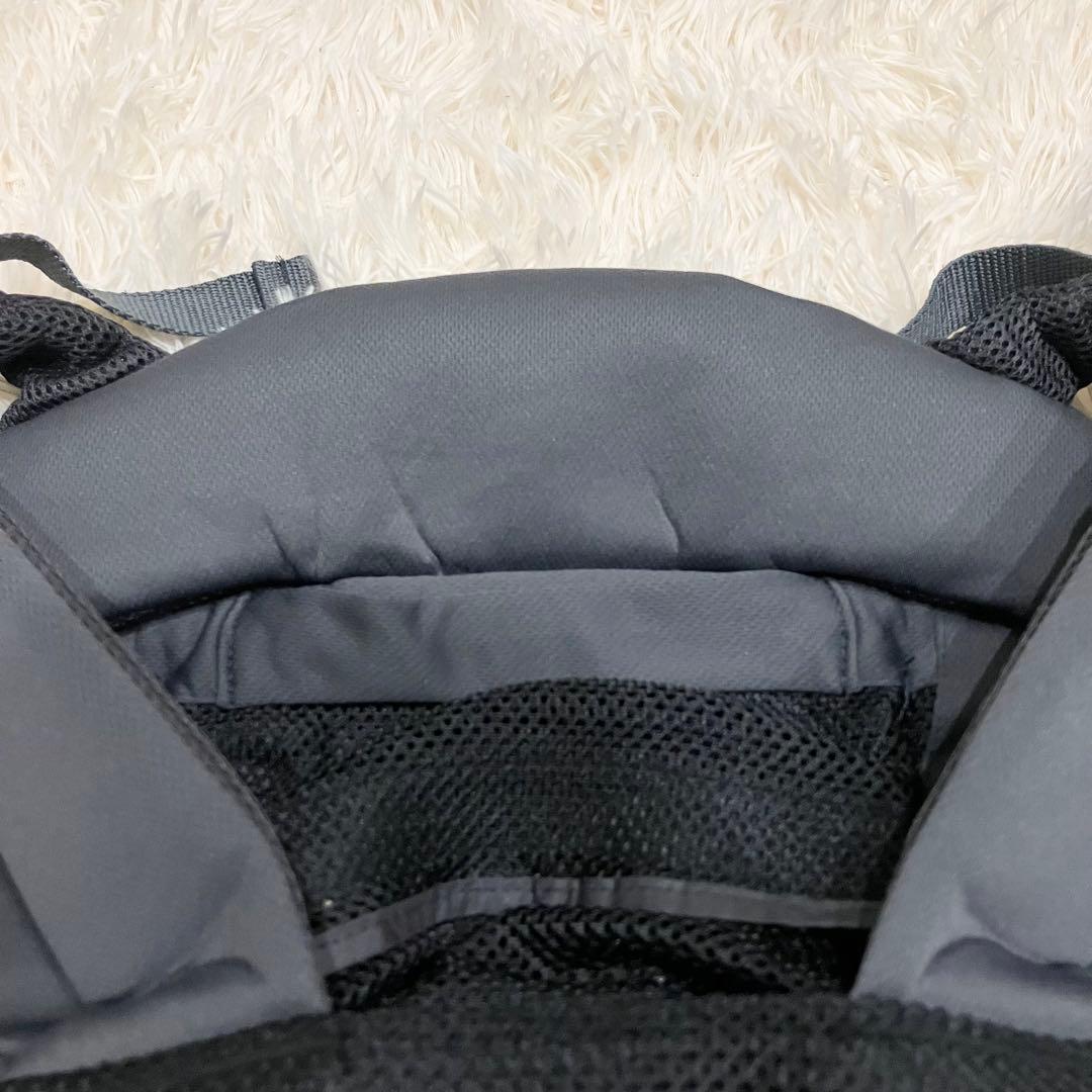 【美品】　ラクリス　抱っこ紐　アップリカ Aprica ダークグレー