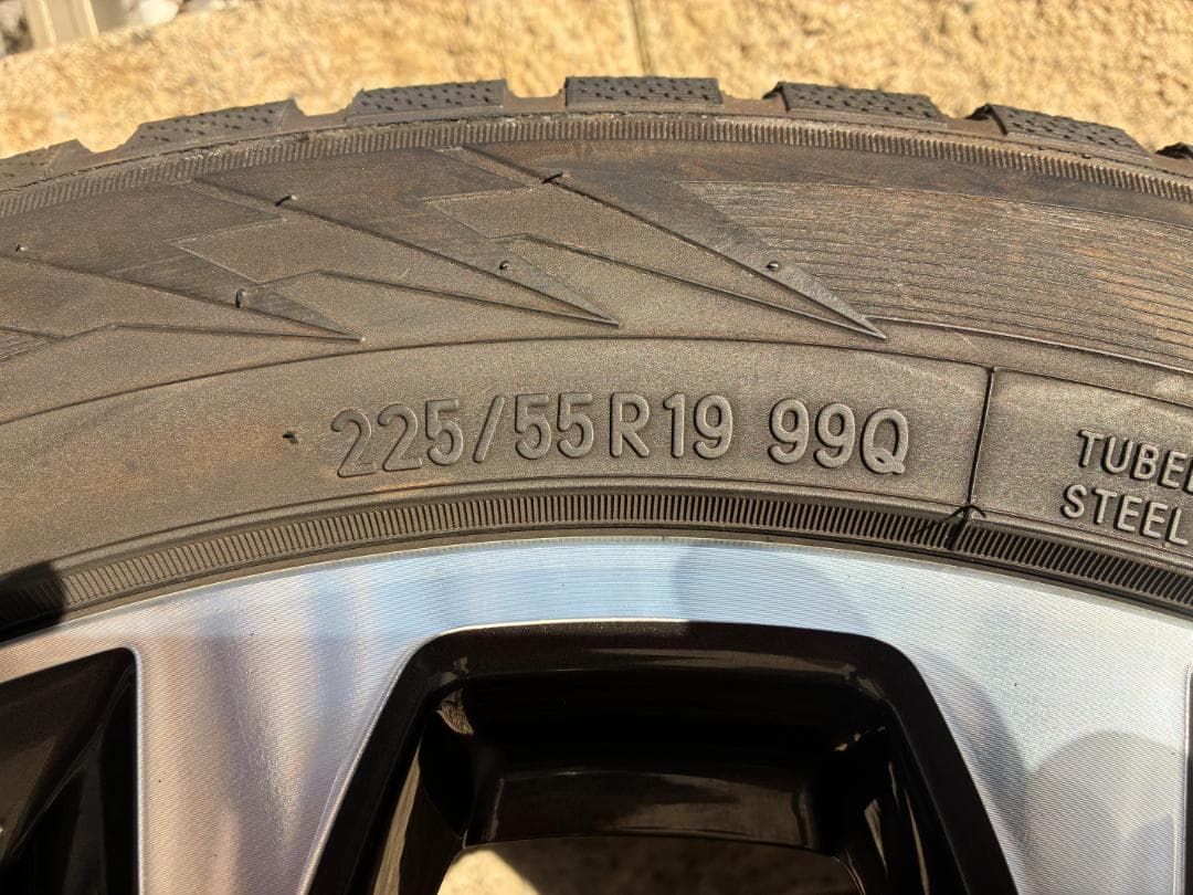 【専用】銀麦様 タイヤ＆ホイール 2個口①