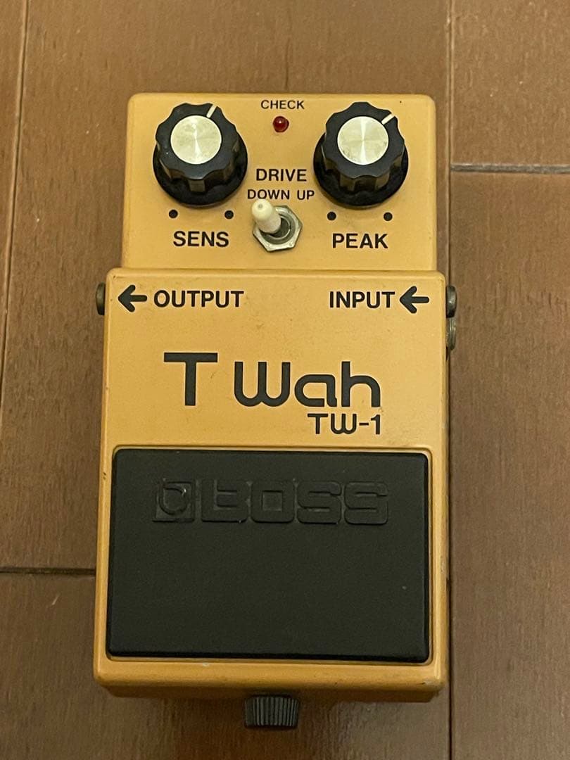 【最終価格】BOSS T Wah TW-1 ギターエフェクター